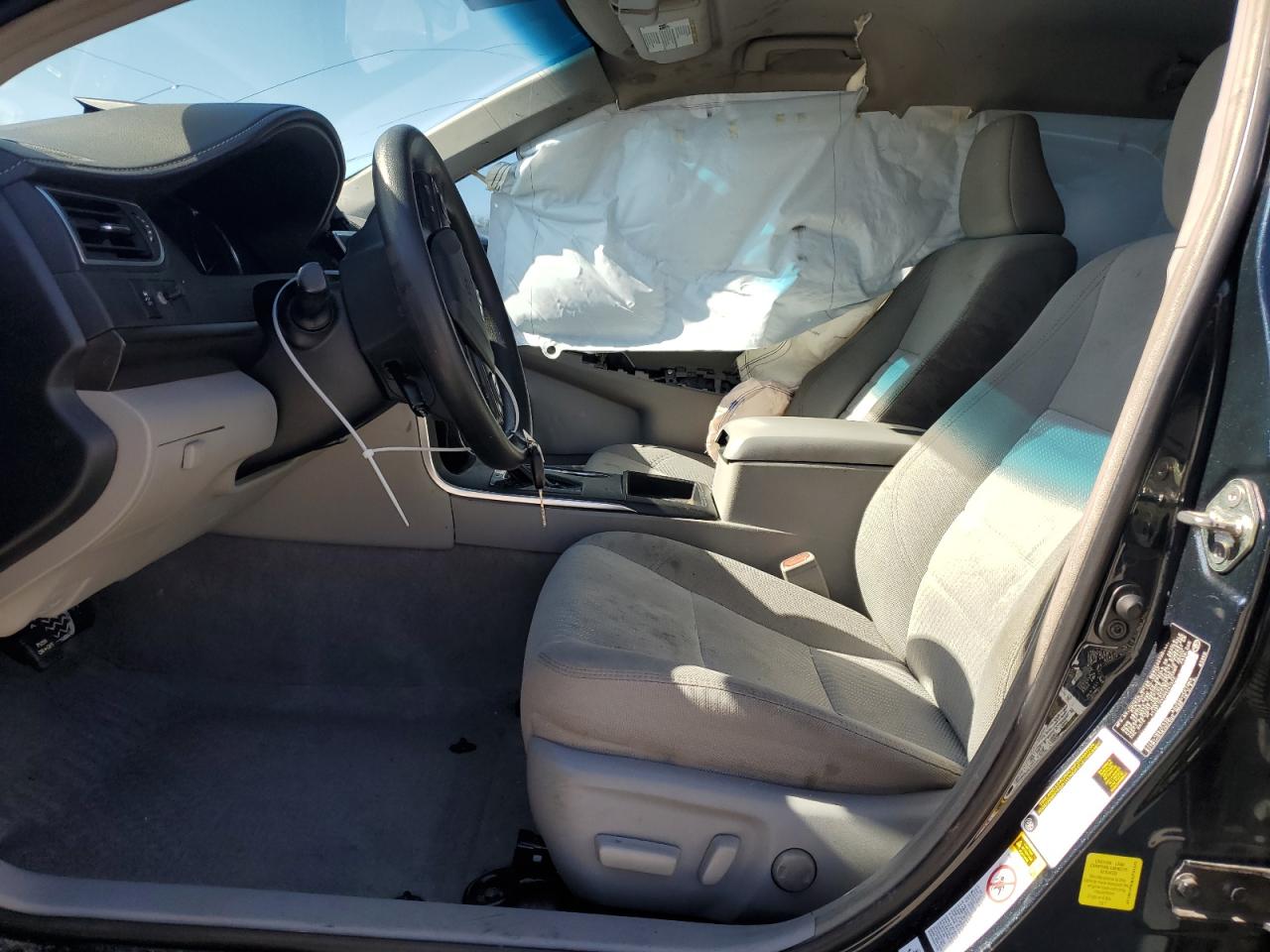 2017 Toyota Camry - Image 7