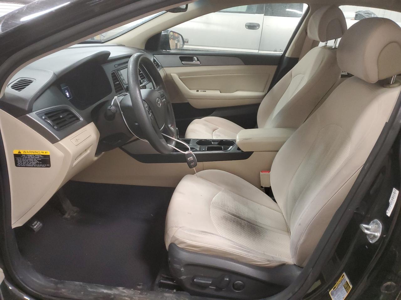 2015 Hyundai Sonata - Image 7