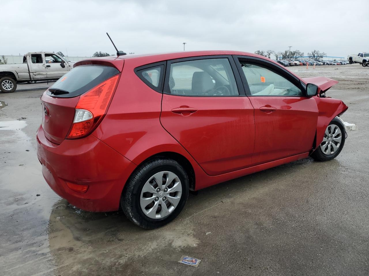 2017 Hyundai Accent - Image 3