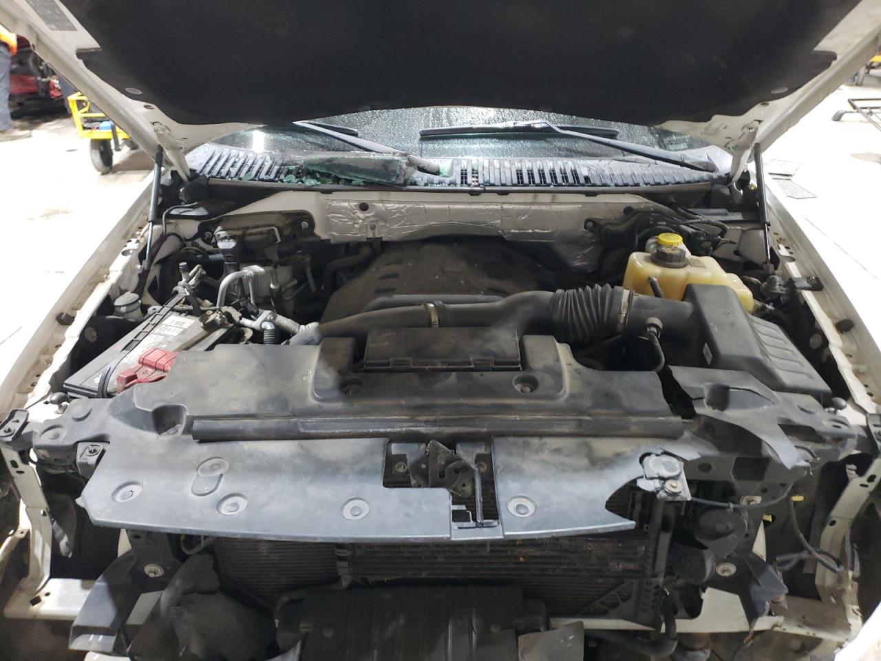 2016 Ford Expedition - Image 14