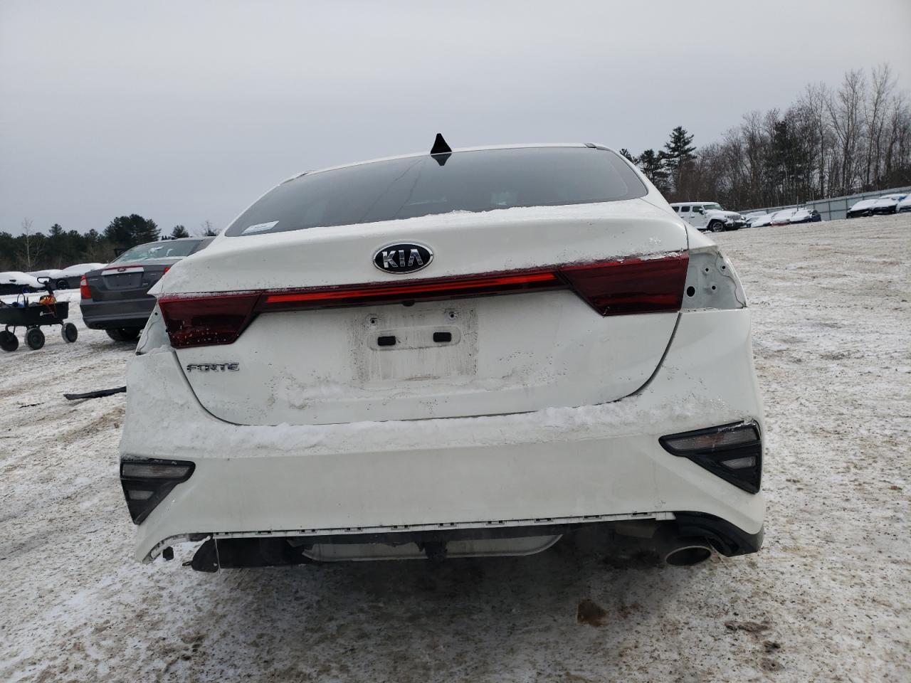 2020 Kia Forte - Image 6