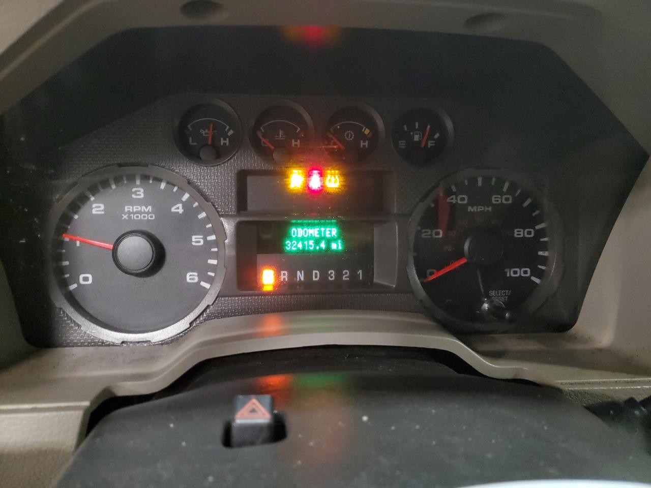 2010 Ford F350 - Image 9