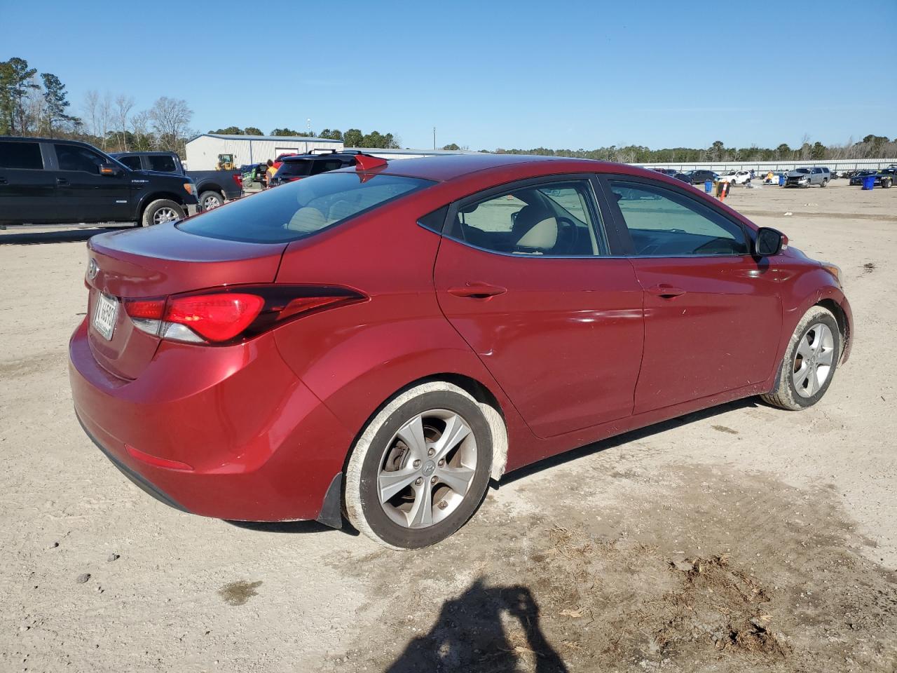2016 Hyundai Elantra - Image 3
