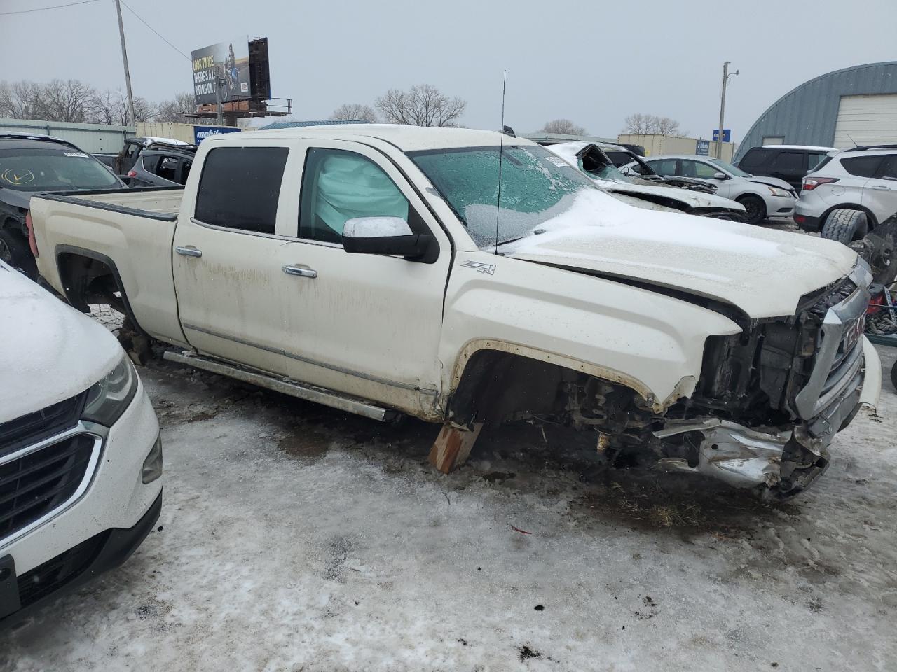 2014 GMC Sierra - Image 4