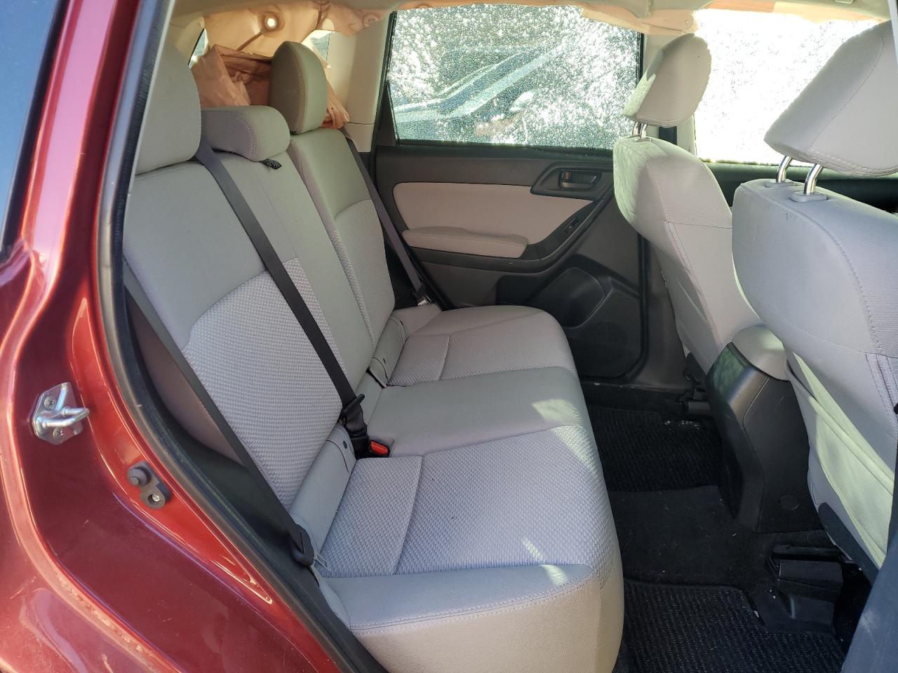 2015 Subaru Forester - Image 10