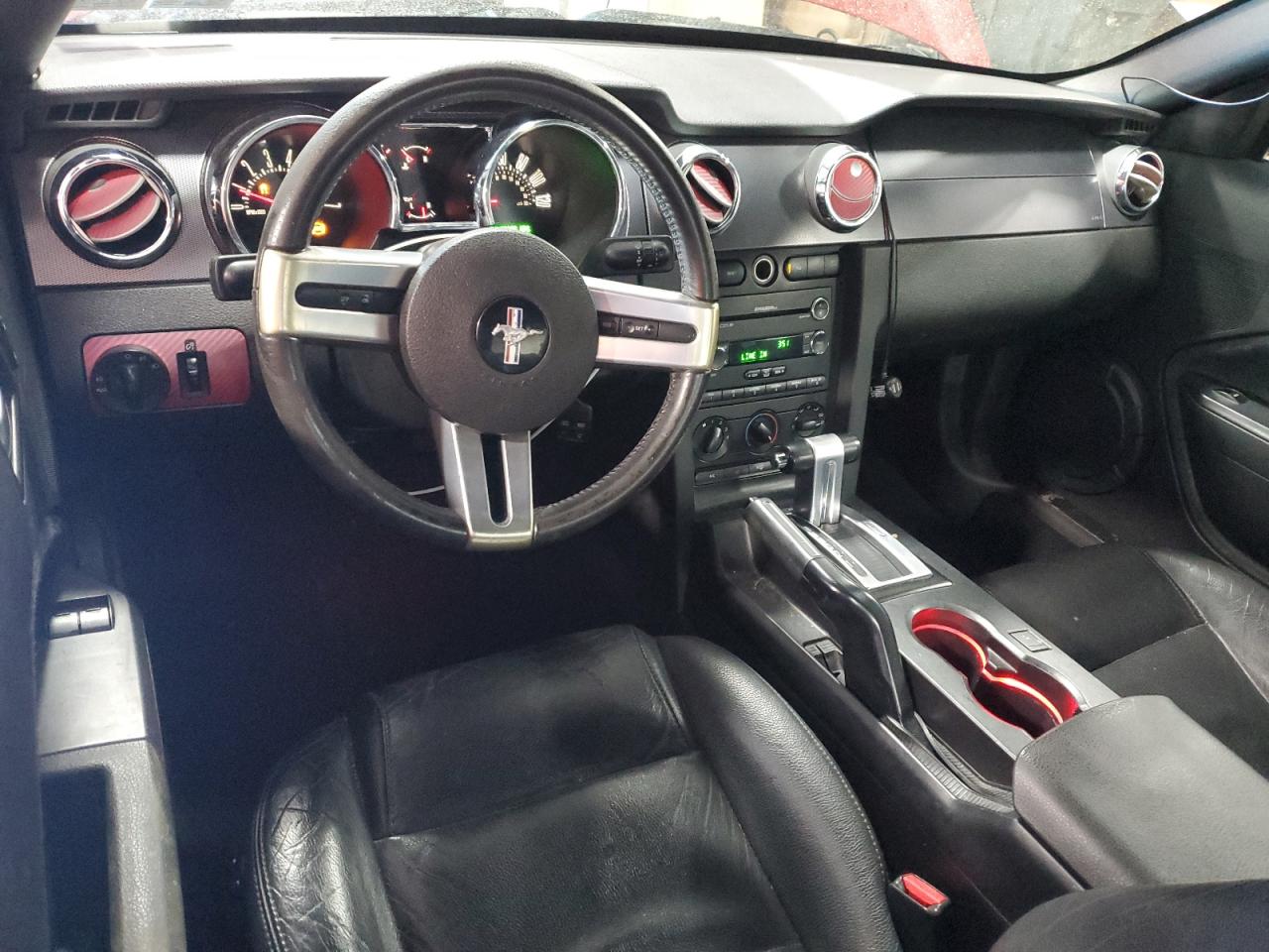 2008 Ford Mustang - Image 8