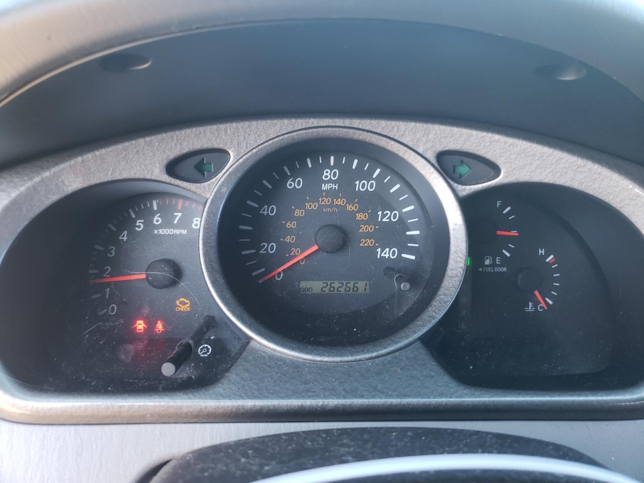 2003 Toyota Highlander - Image 9