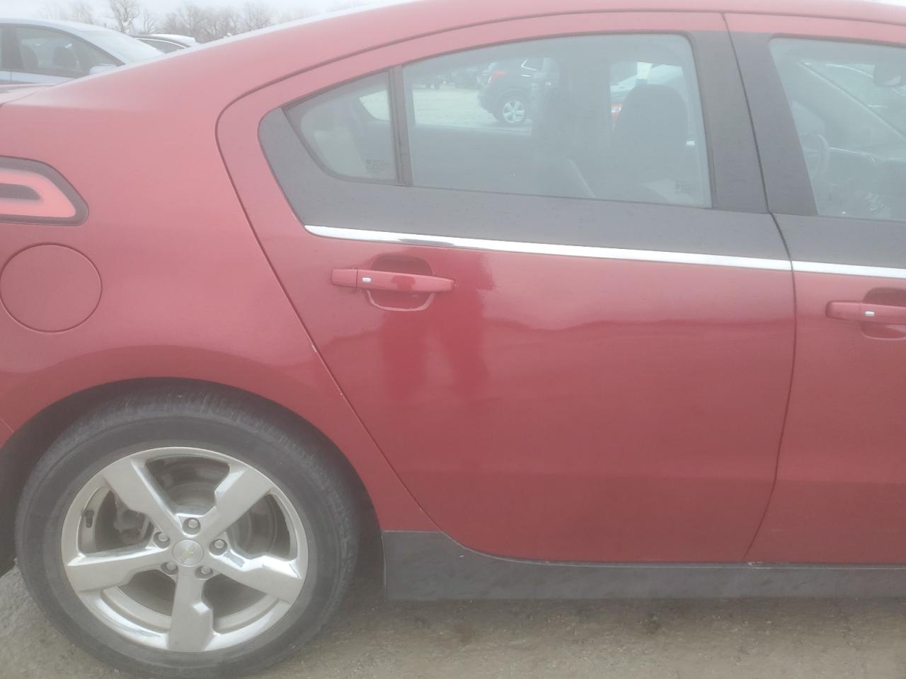 2012 Chevrolet Volt - Image 10