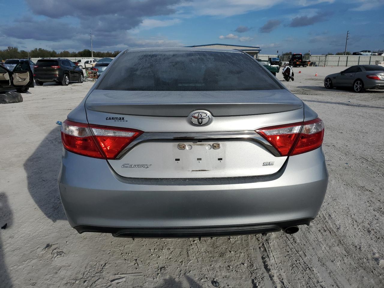 2015 Toyota Camry - Image 6
