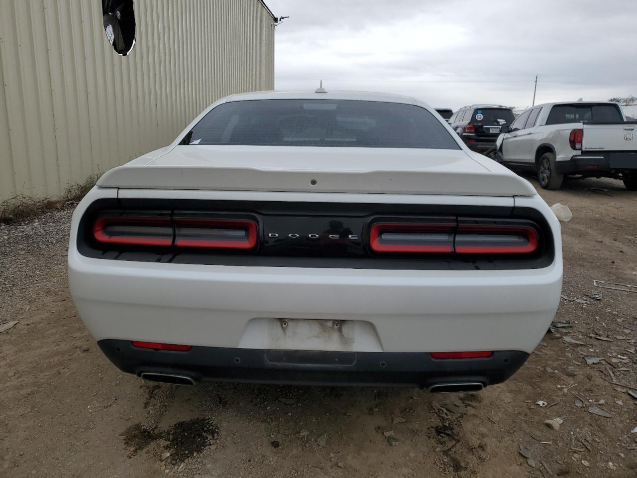 VIN 2C3CDZAG3GH158232 2016 DODGE CHALLENGER no.6