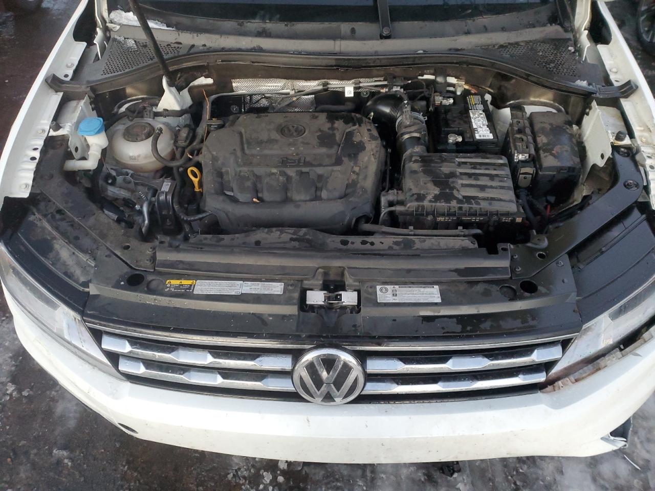 2020 Volkswagen Tiguan - Image 12