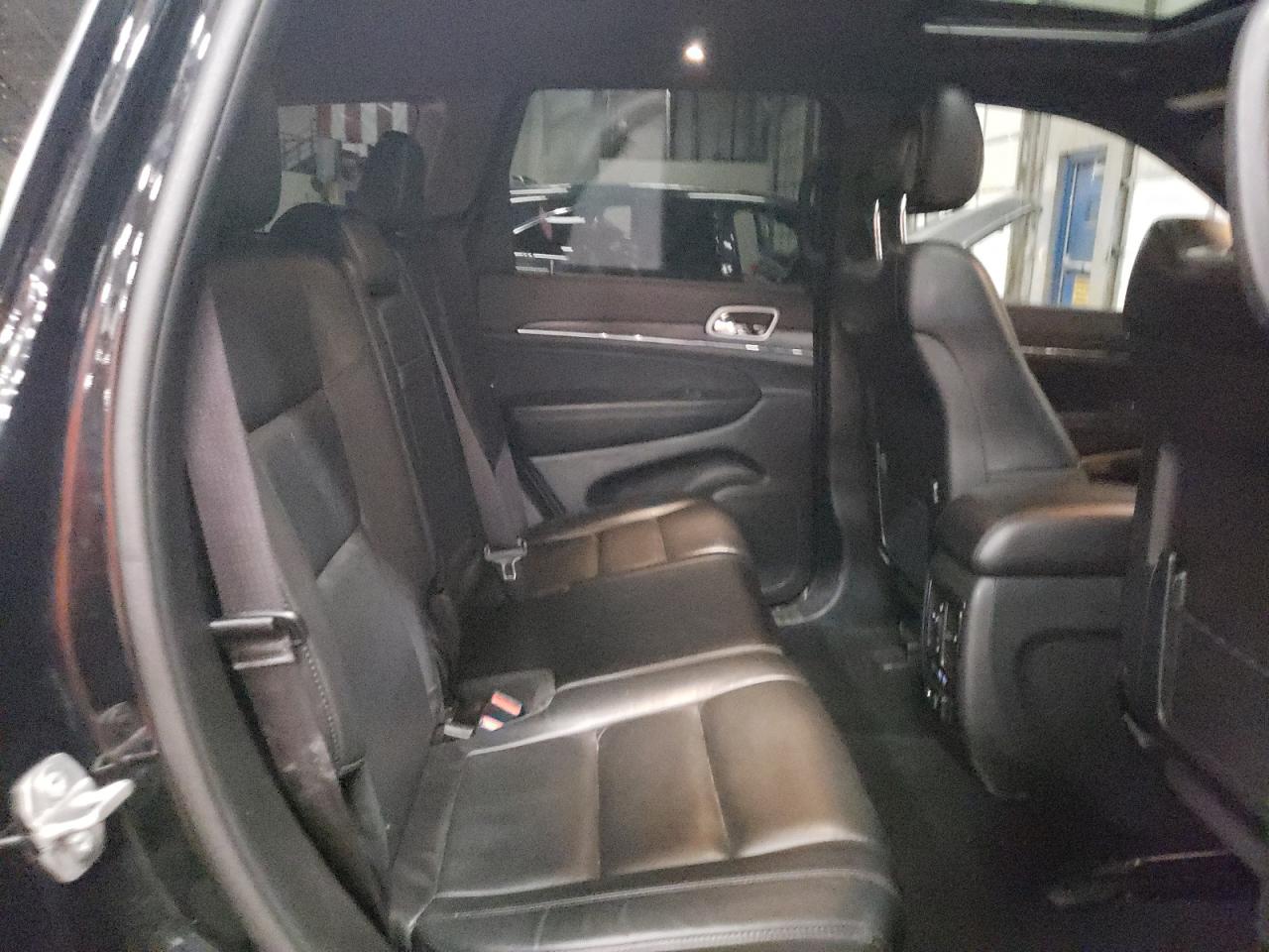 2021 Jeep Grand Cherokee - Image 11