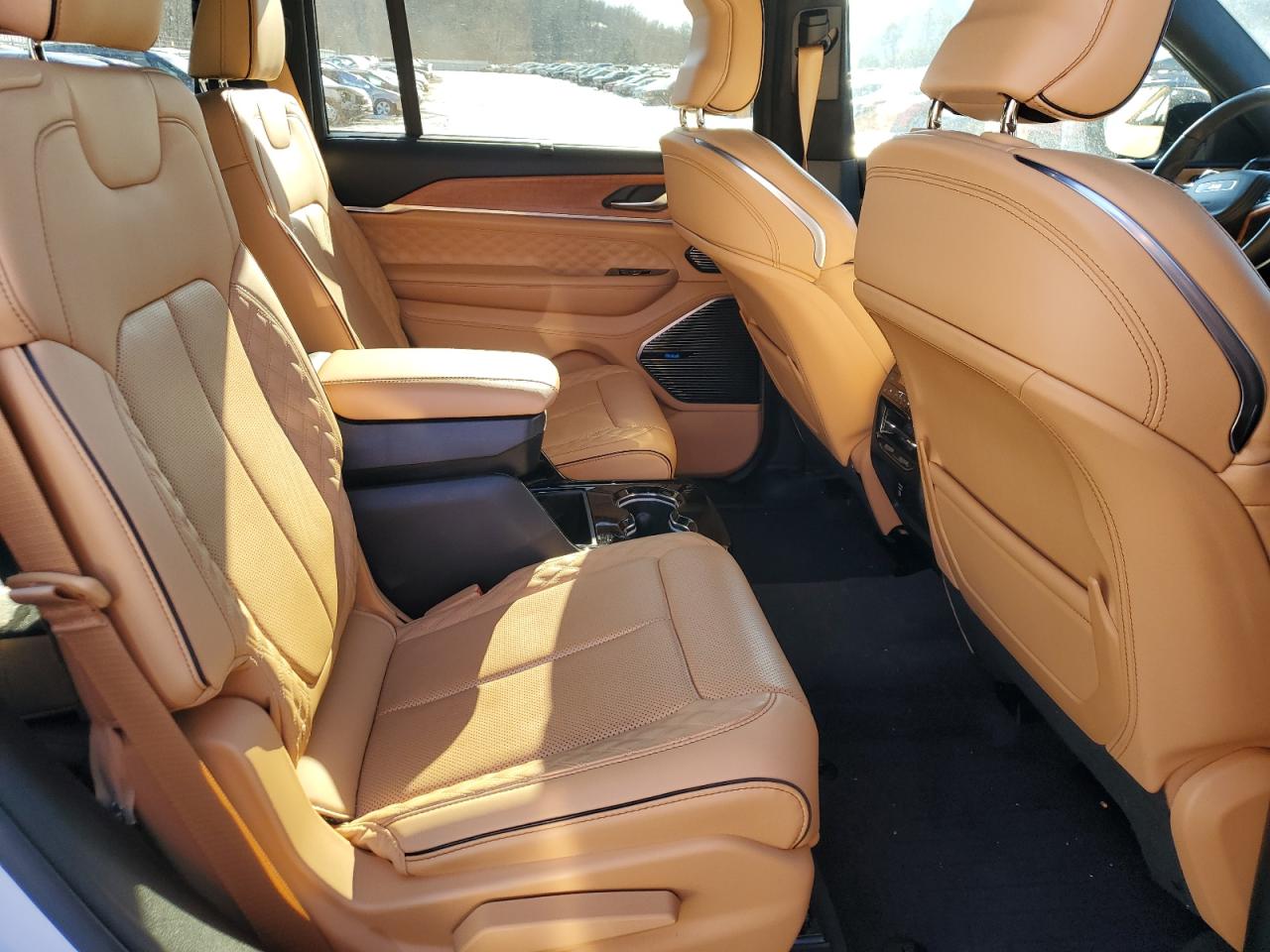 2021 Jeep Grand Cherokee - Image 11