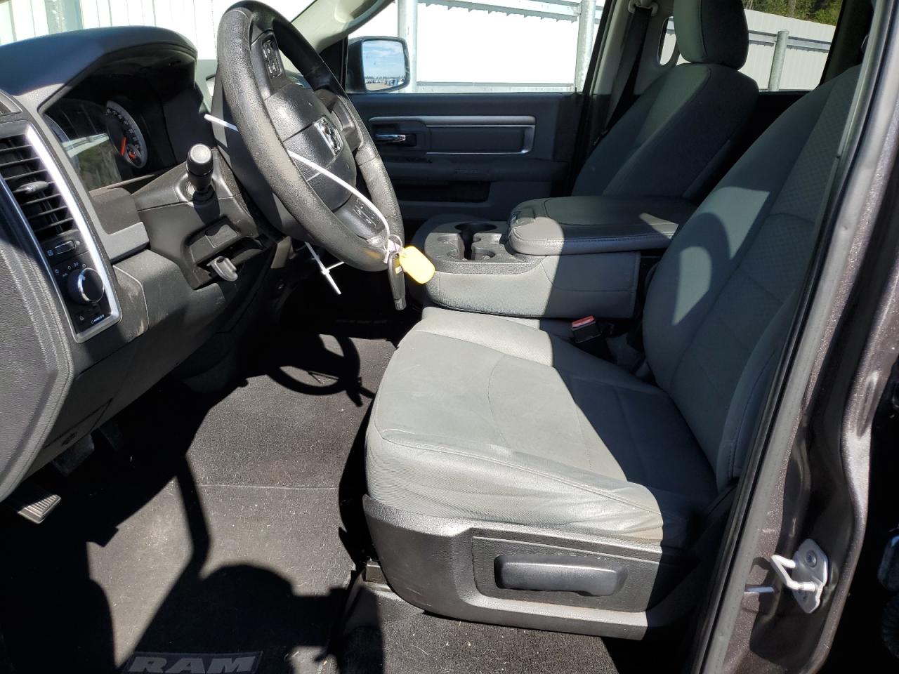 2014 RAM 1500 - Image 7