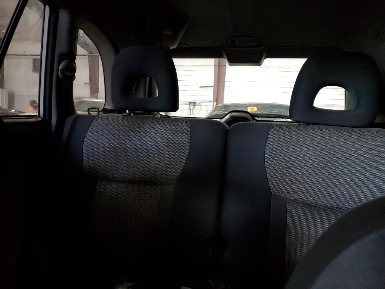 2005 Toyota RAV 4 - Image 10
