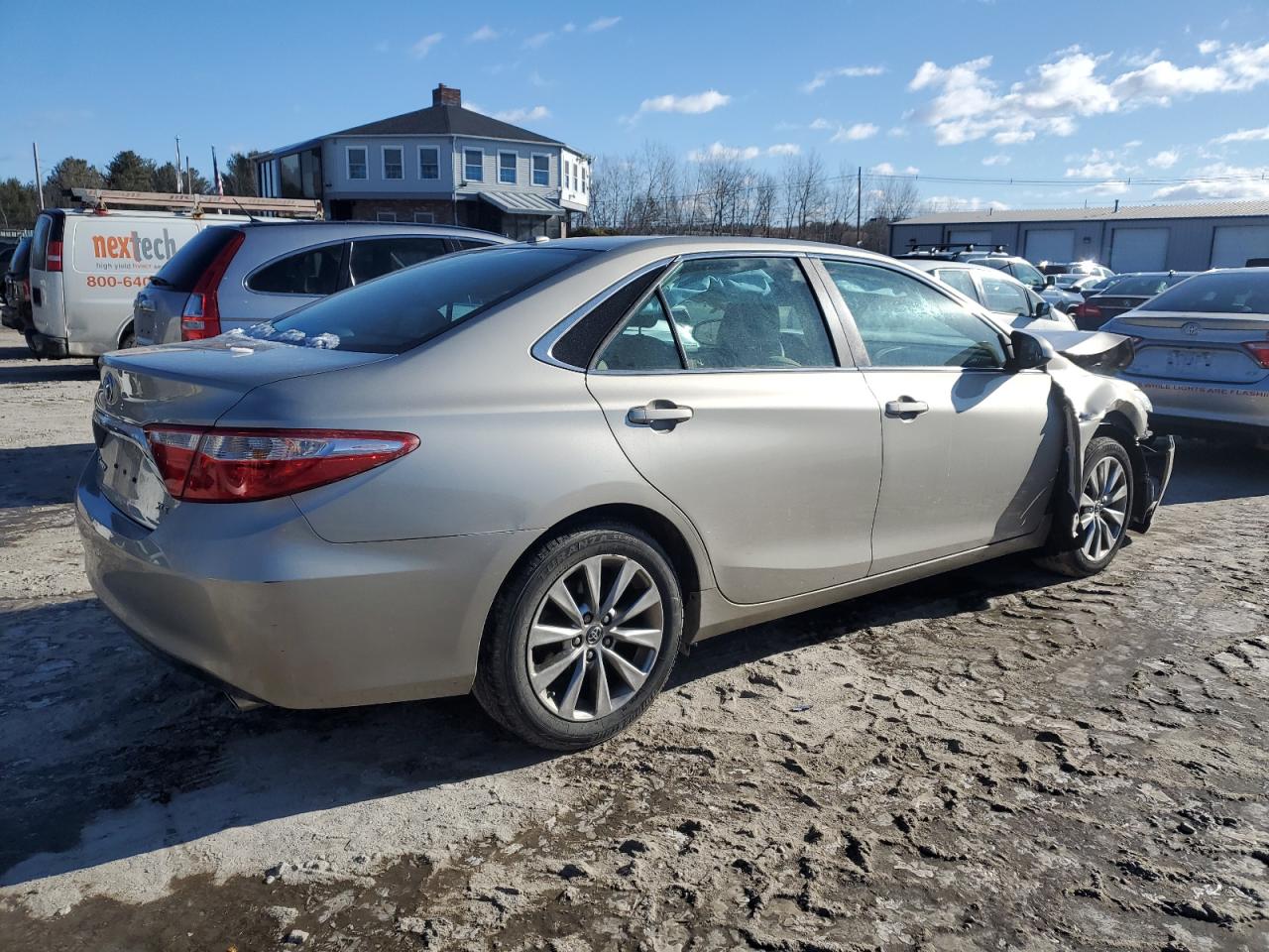 2015 Toyota Camry - Image 3