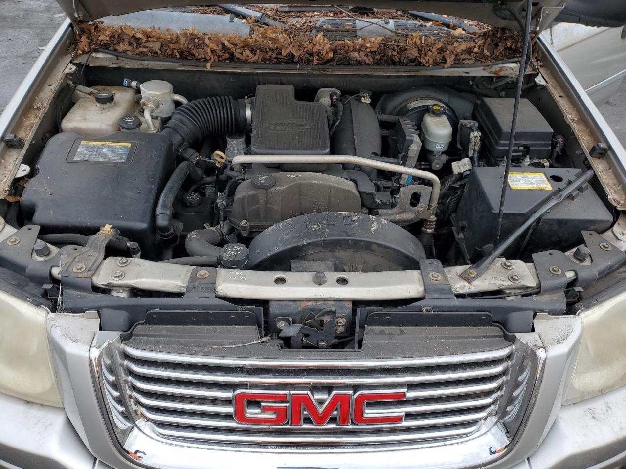 2007 GMC Envoy - Image 12