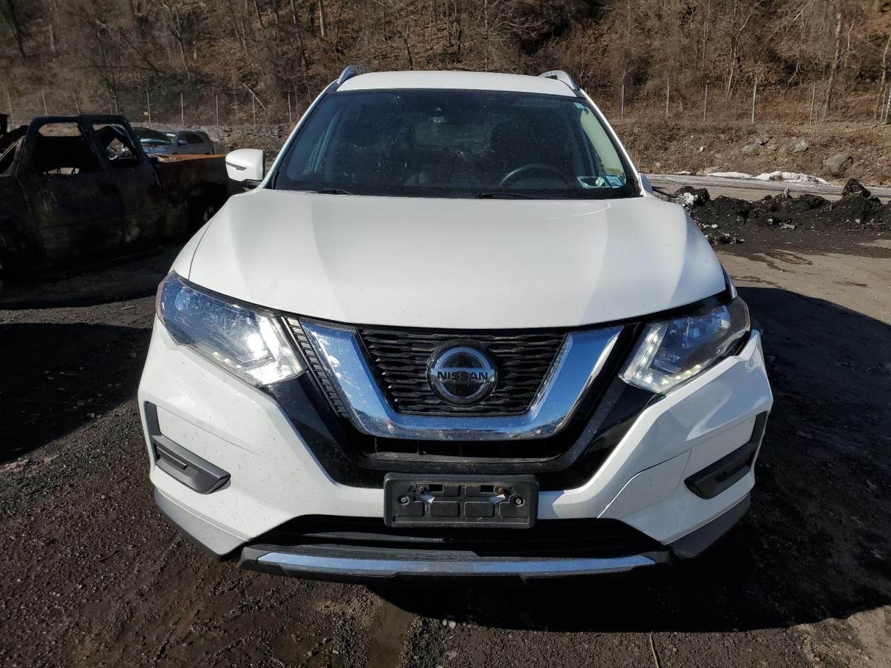 2020 Nissan Rogue - Image 5