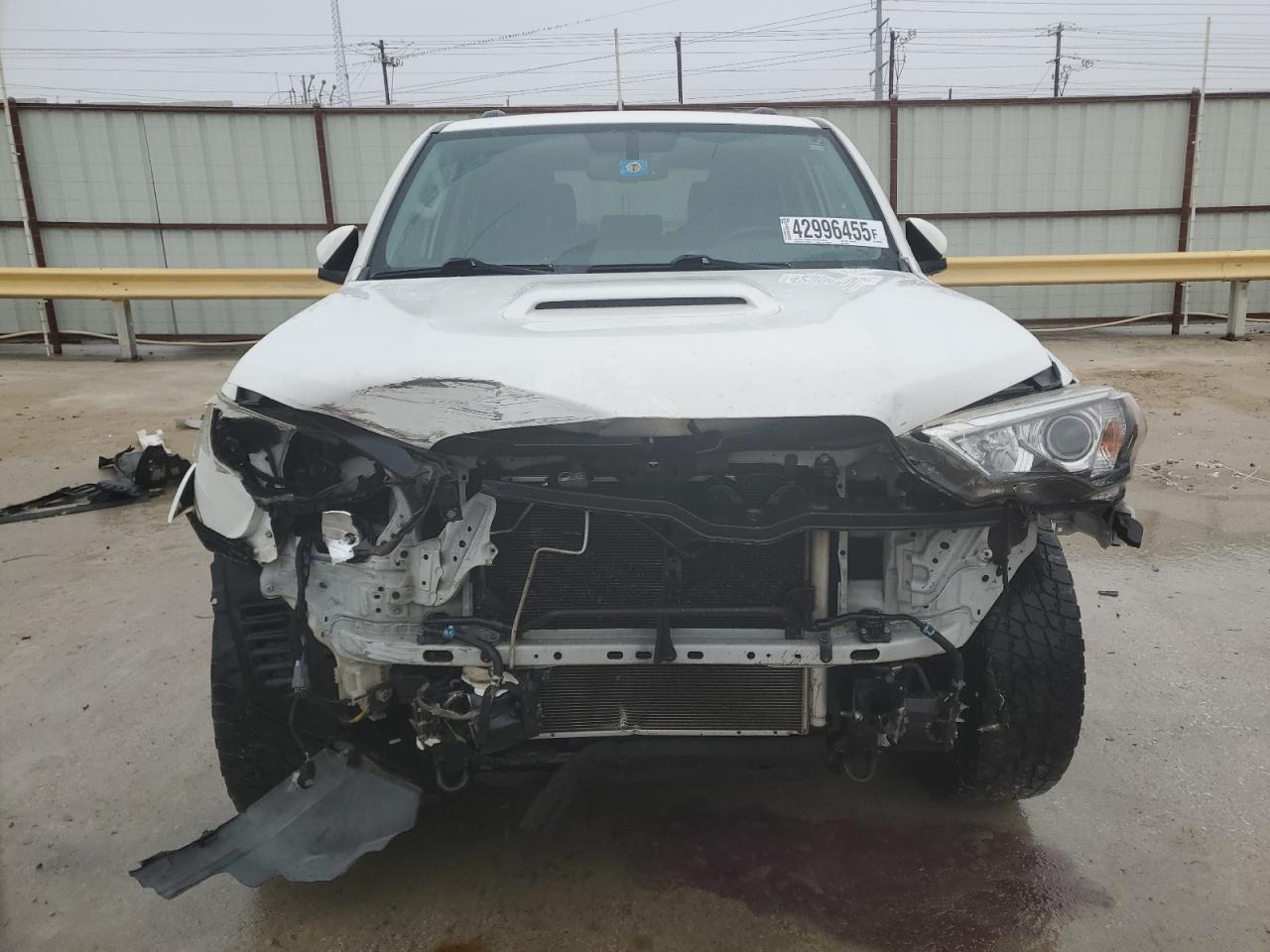 2018 Toyota 4Runner - Image 5