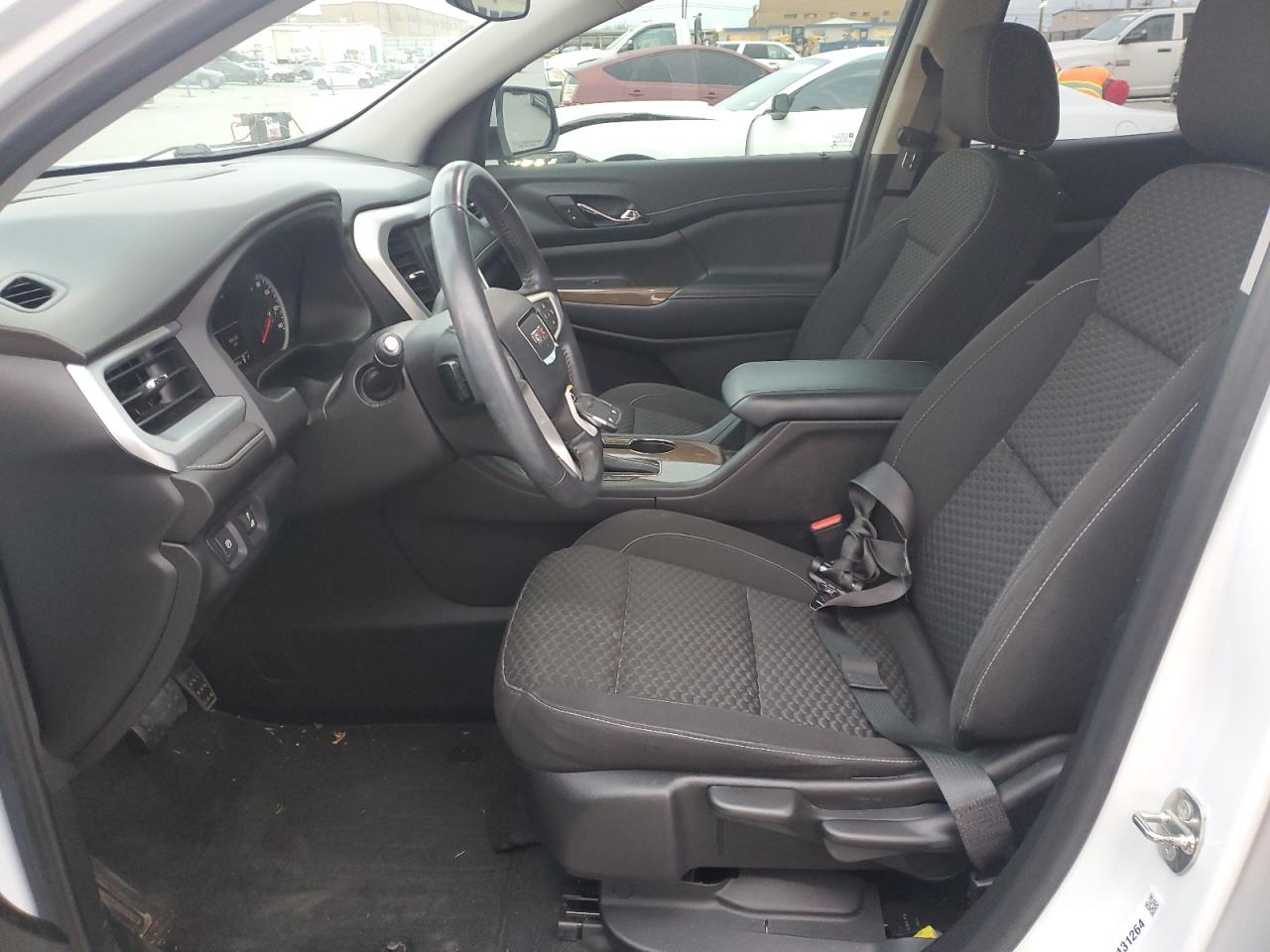 2019 GMC Acadia - Image 7