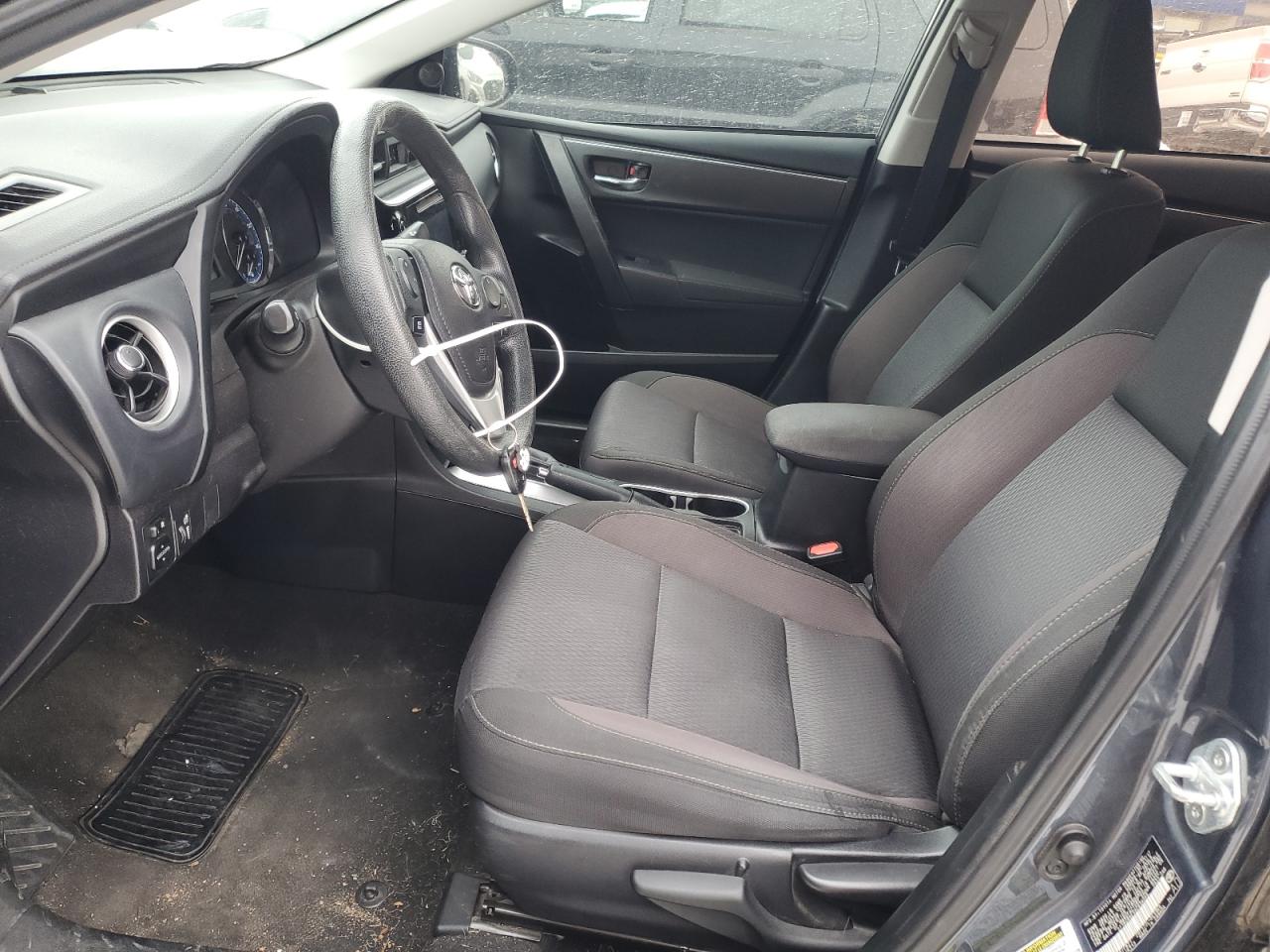 2017 Toyota Corolla L VIN: 2T1BURHEXHC838068 Lot: 88092475
