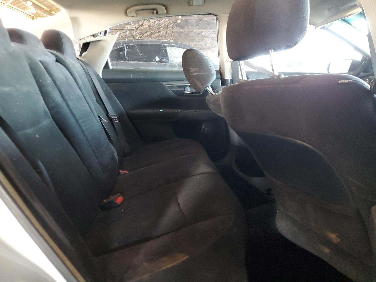 2013 Nissan Altima - Image 10