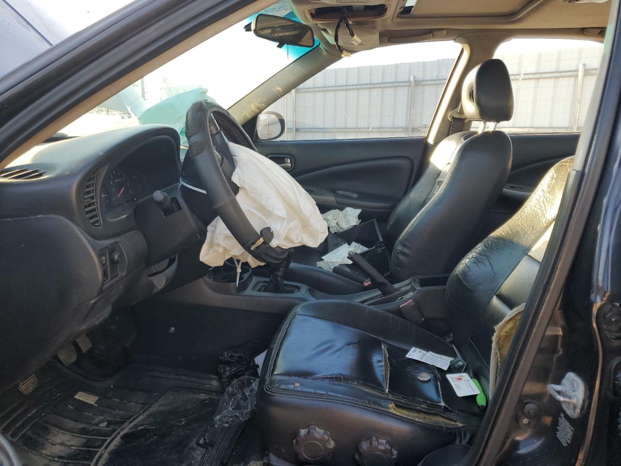 2004 Nissan Sentra - Image 7