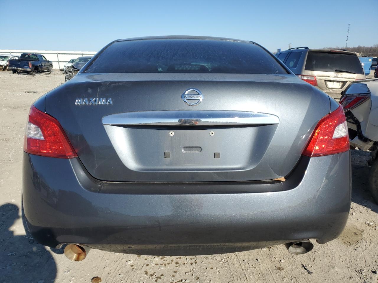 2009 Nissan Maxima - Image 6