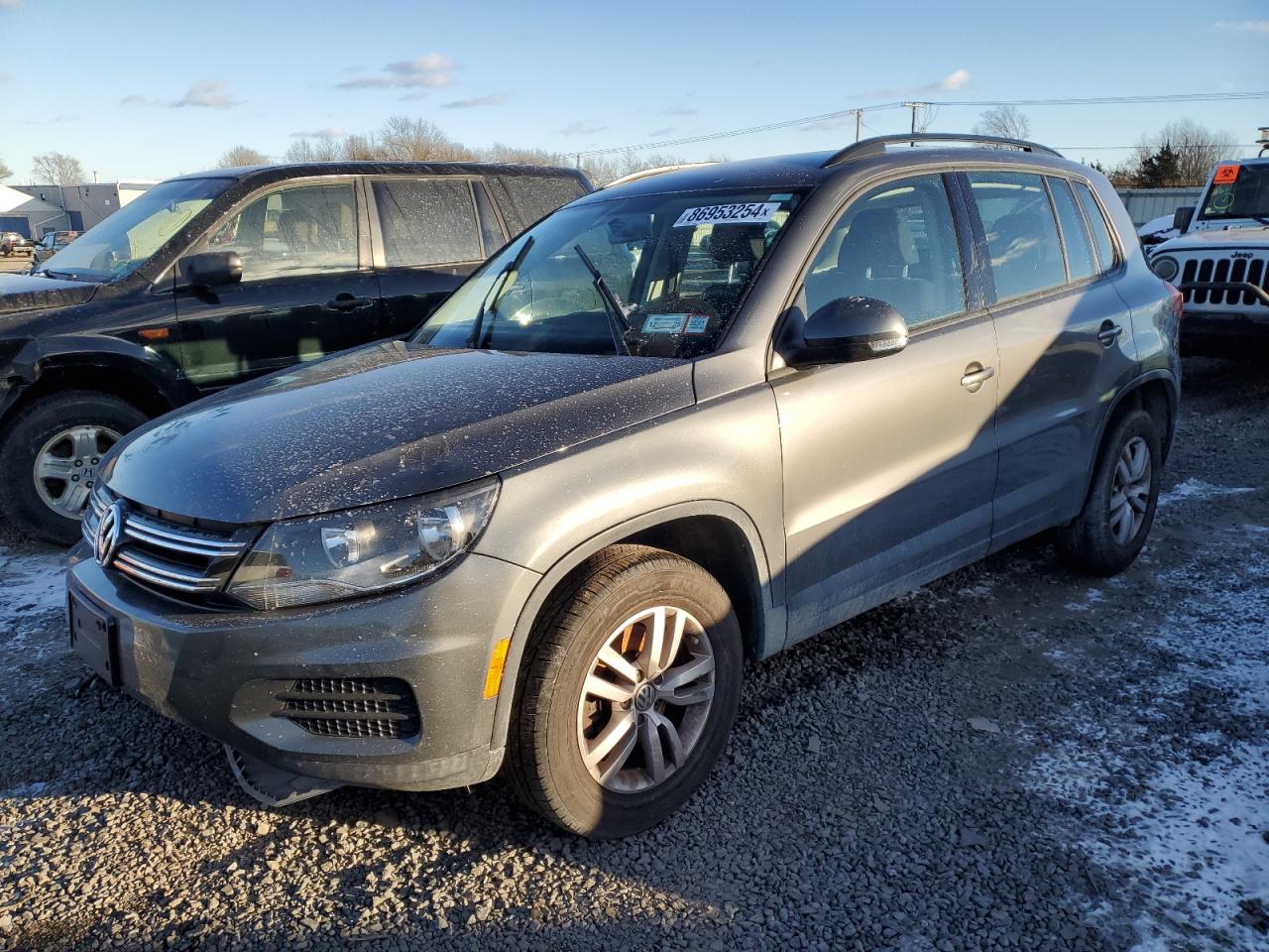 WVGBV7AX1FW614507 2015 VOLKSWAGEN TIGUAN - Image 1