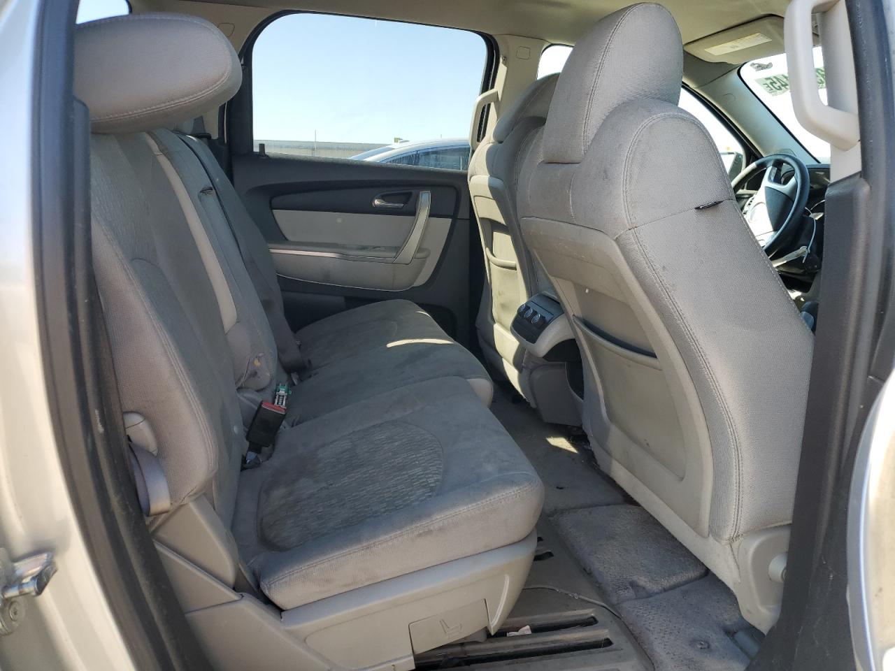 2012 GMC Acadia - Image 12