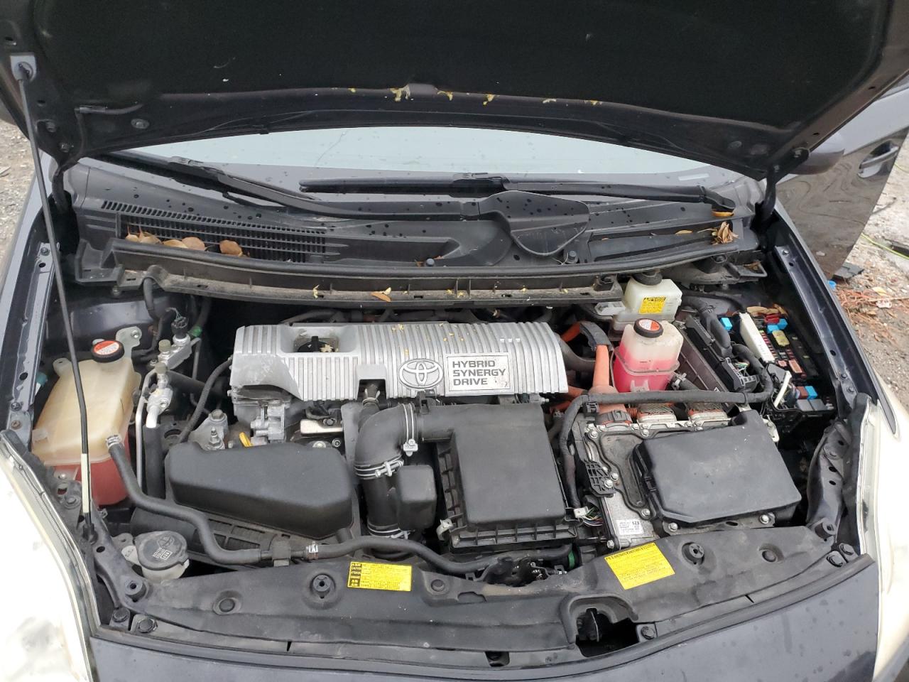 2014 Toyota Prius - Image 12
