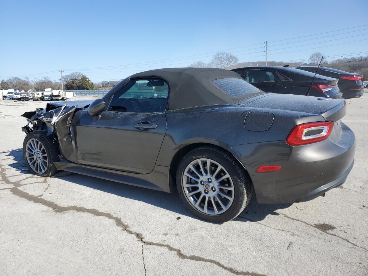 2018 Fiat 124 Spider - Image 2