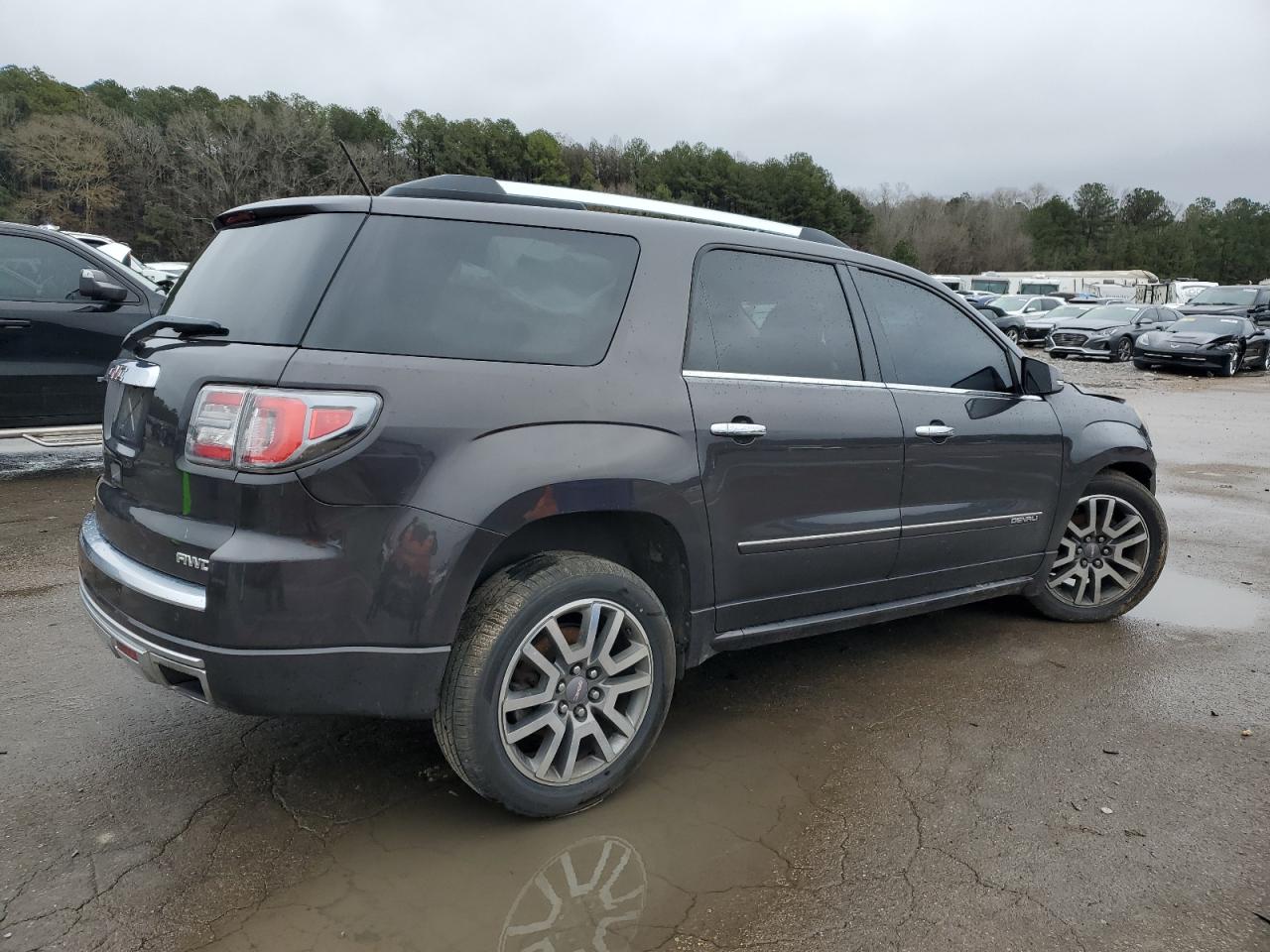 2013 GMC Acadia - Image 3