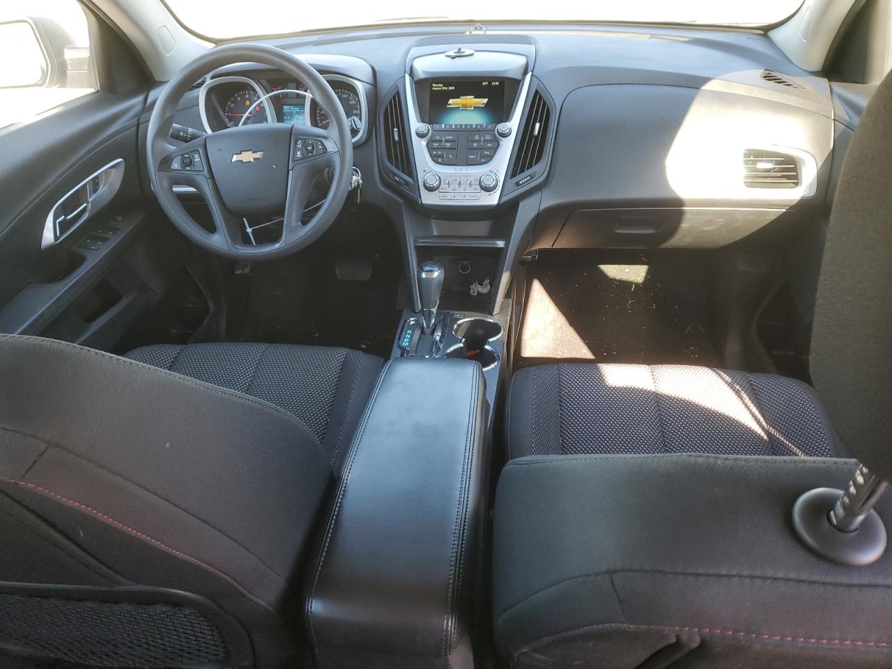2017 Chevrolet Equinox - Image 8