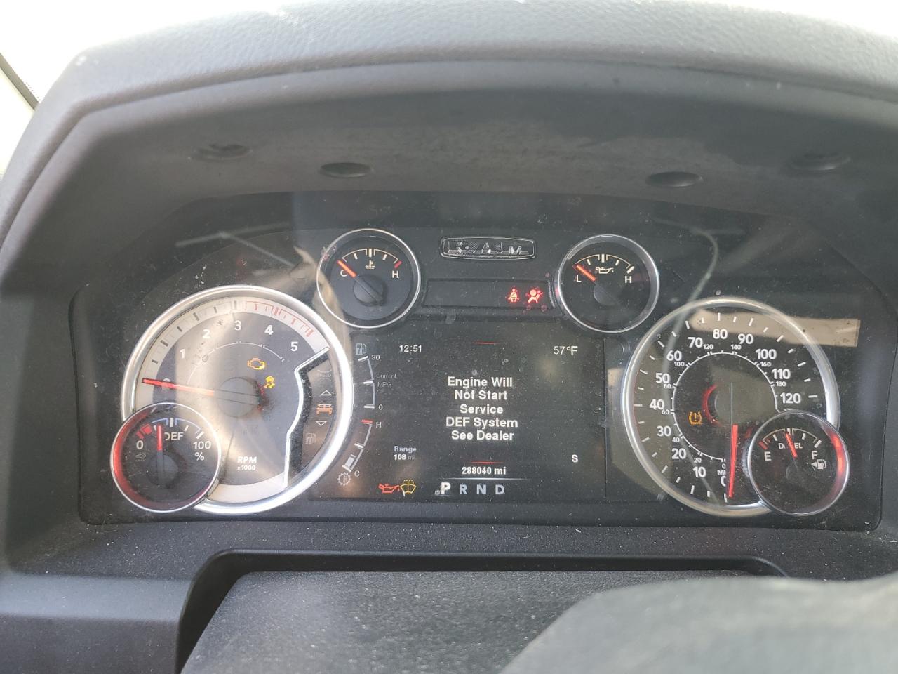 2014 RAM 1500 - Image 9