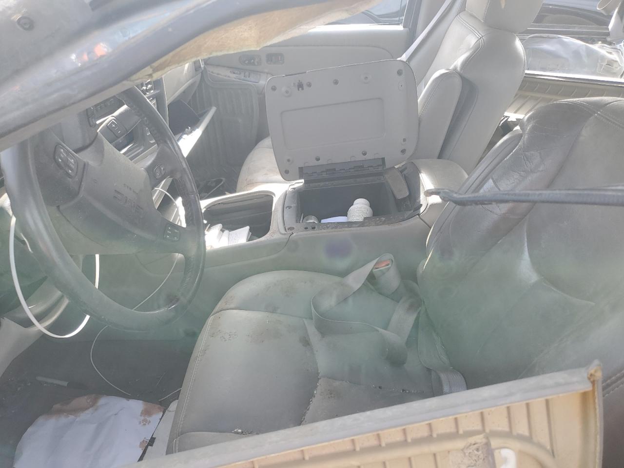 2006 GMC Sierra - Image 7