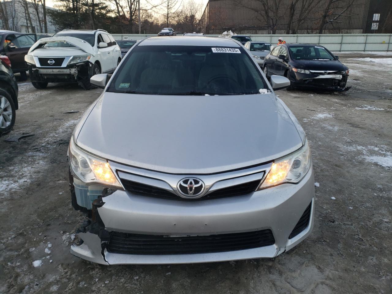 2014 Toyota Camry - Image 5