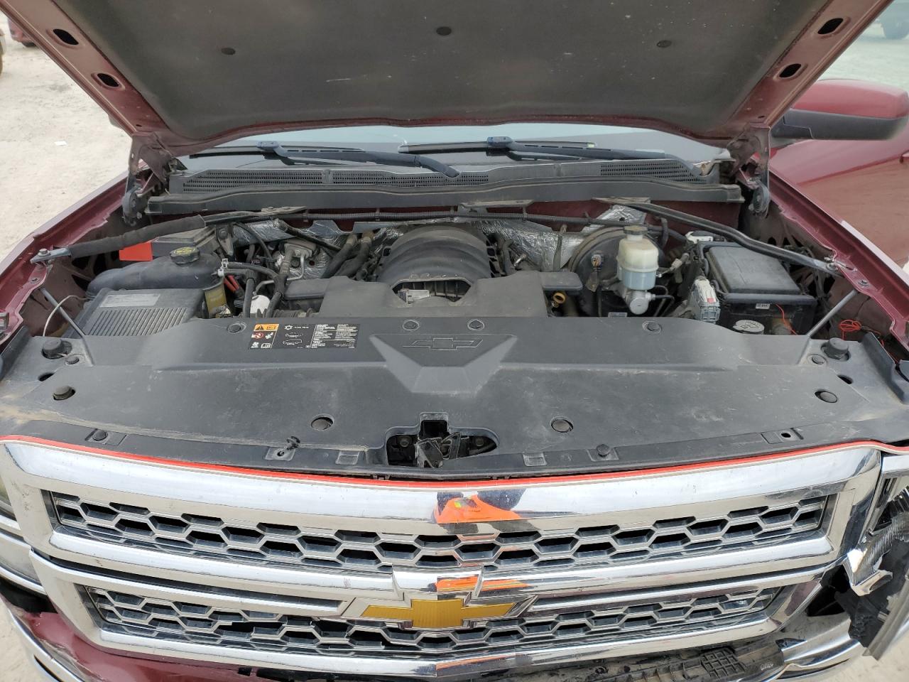 2015 Chevrolet Silverado - Image 11
