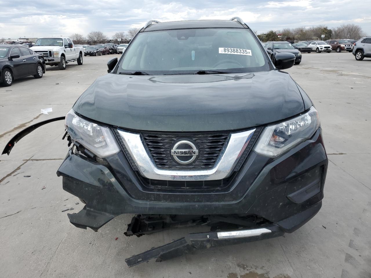 2019 Nissan Rogue - Image 5