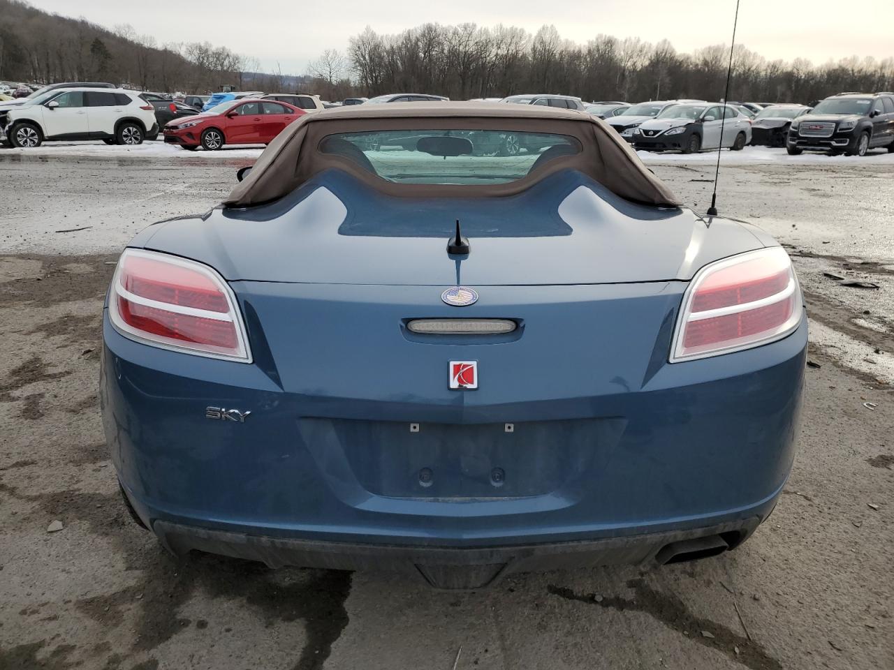 2007 Saturn Sky - Image 6