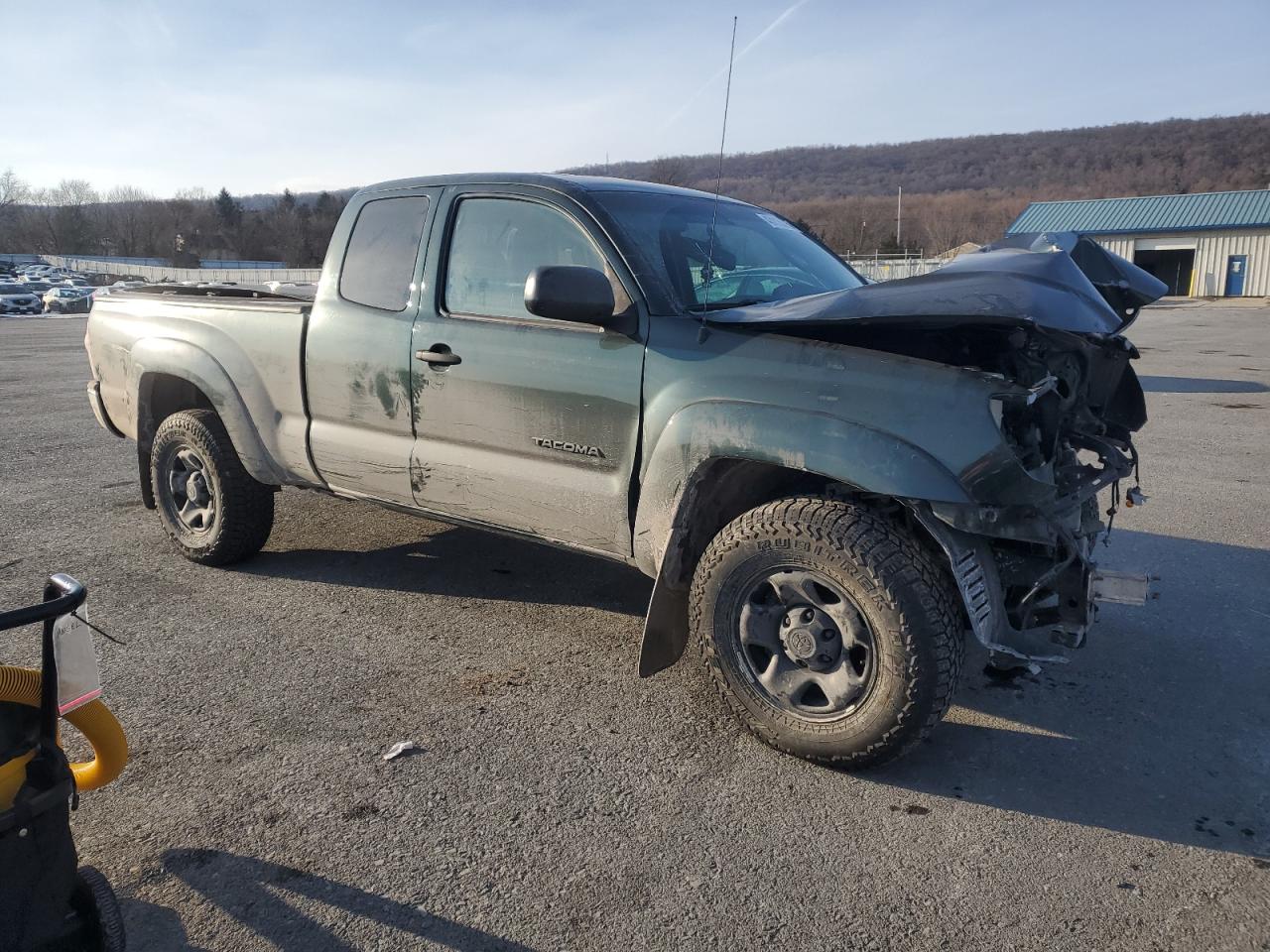 2011 Toyota Tacoma - Image 4