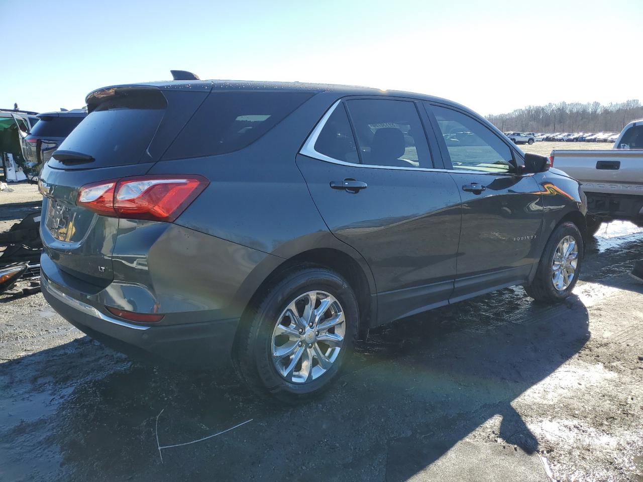 2018 Chevrolet Equinox - Image 3