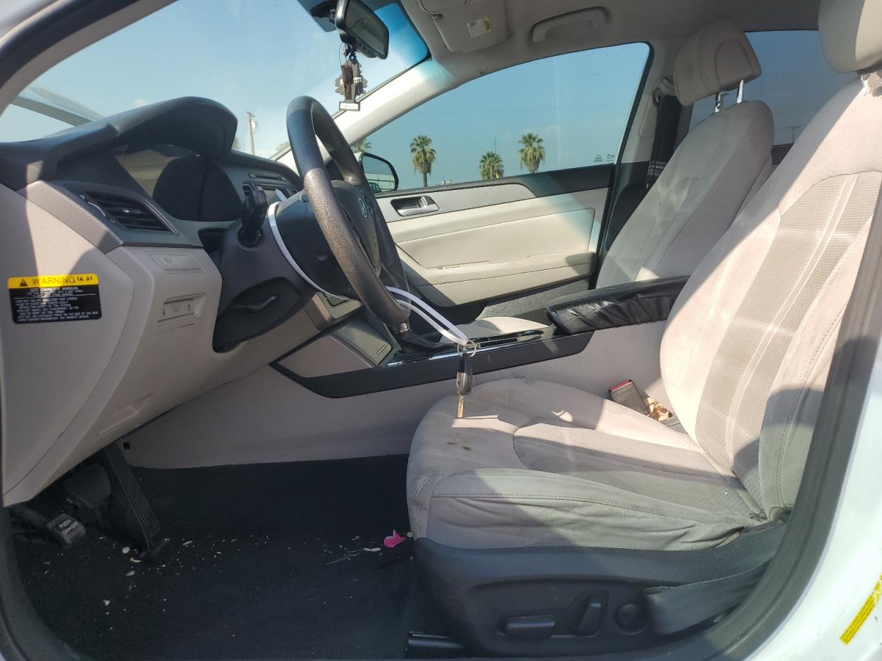 2015 Hyundai Sonata - Image 7
