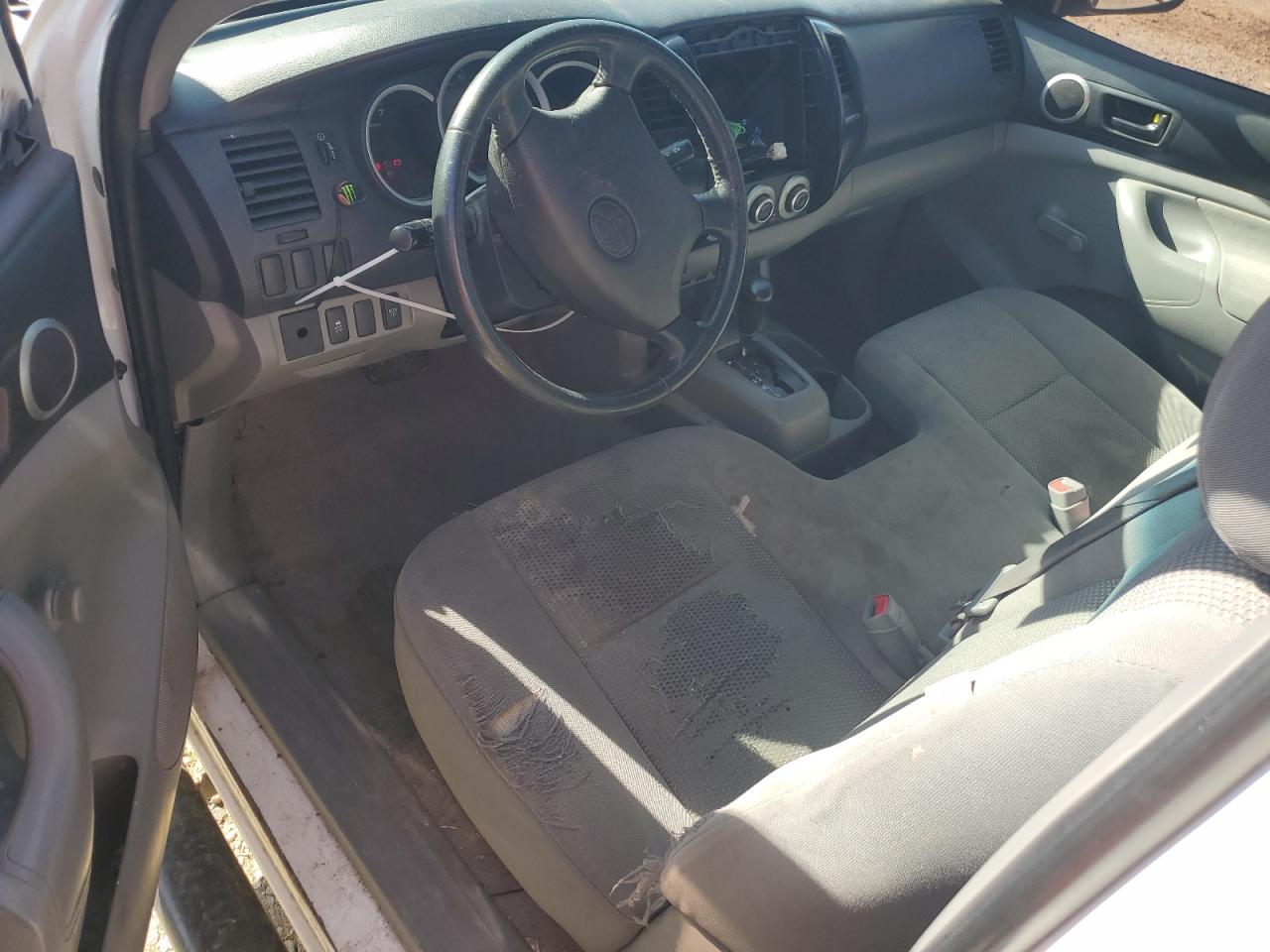2009 Toyota Tacoma - Image 8