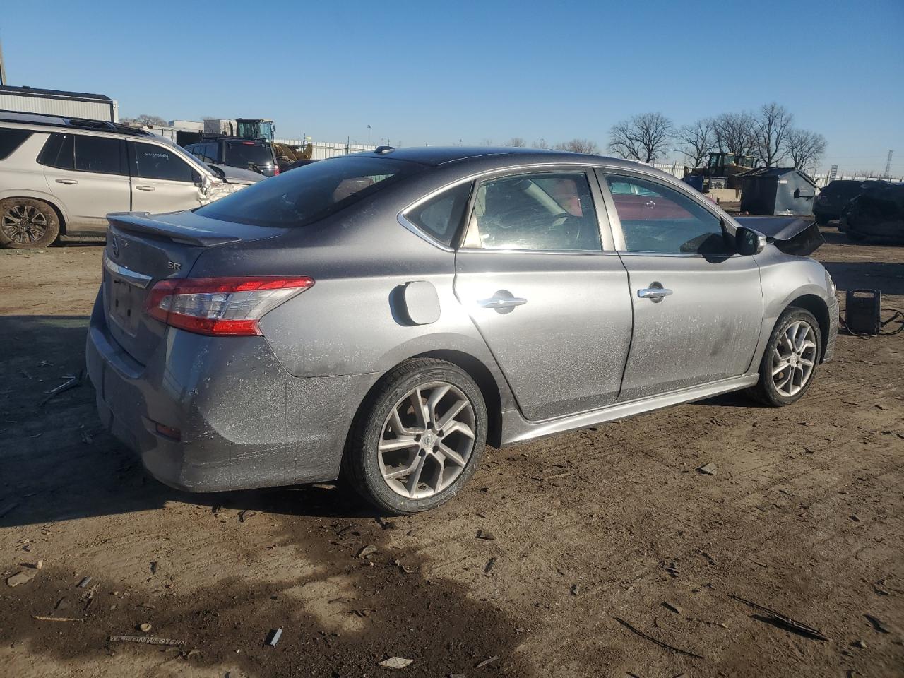 2015 Nissan Sentra - Image 3
