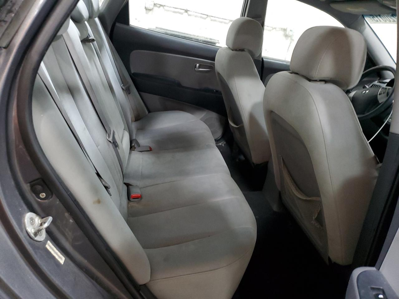 2008 Hyundai Elantra - Image 10