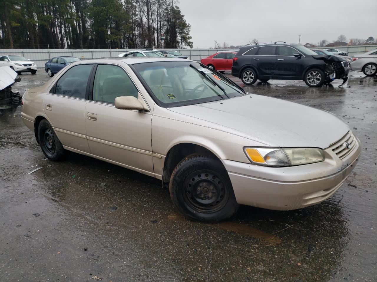1999 Toyota Camry - Image 4