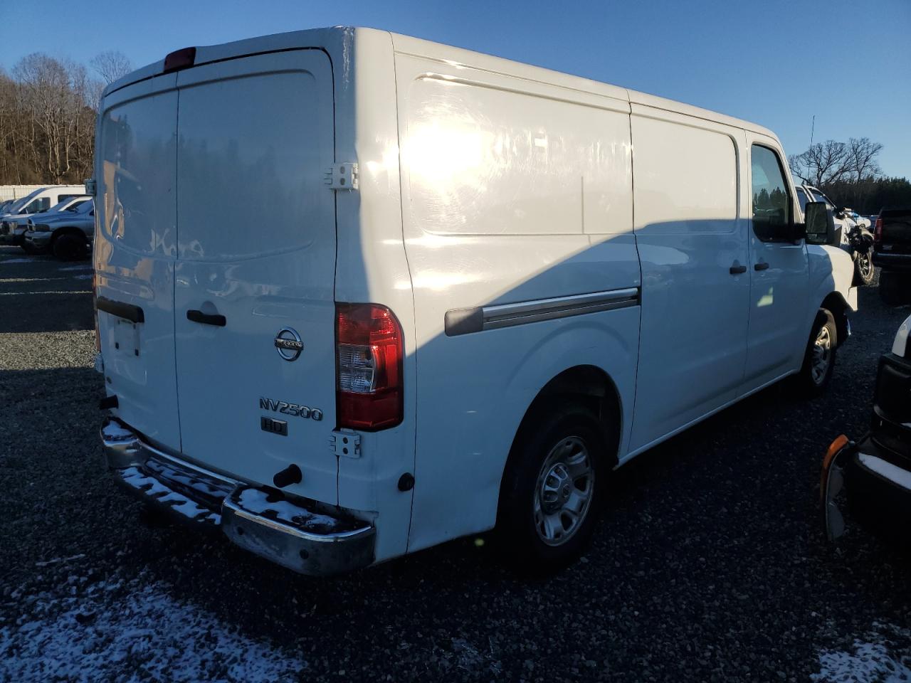 2013 Nissan NV - Image 3