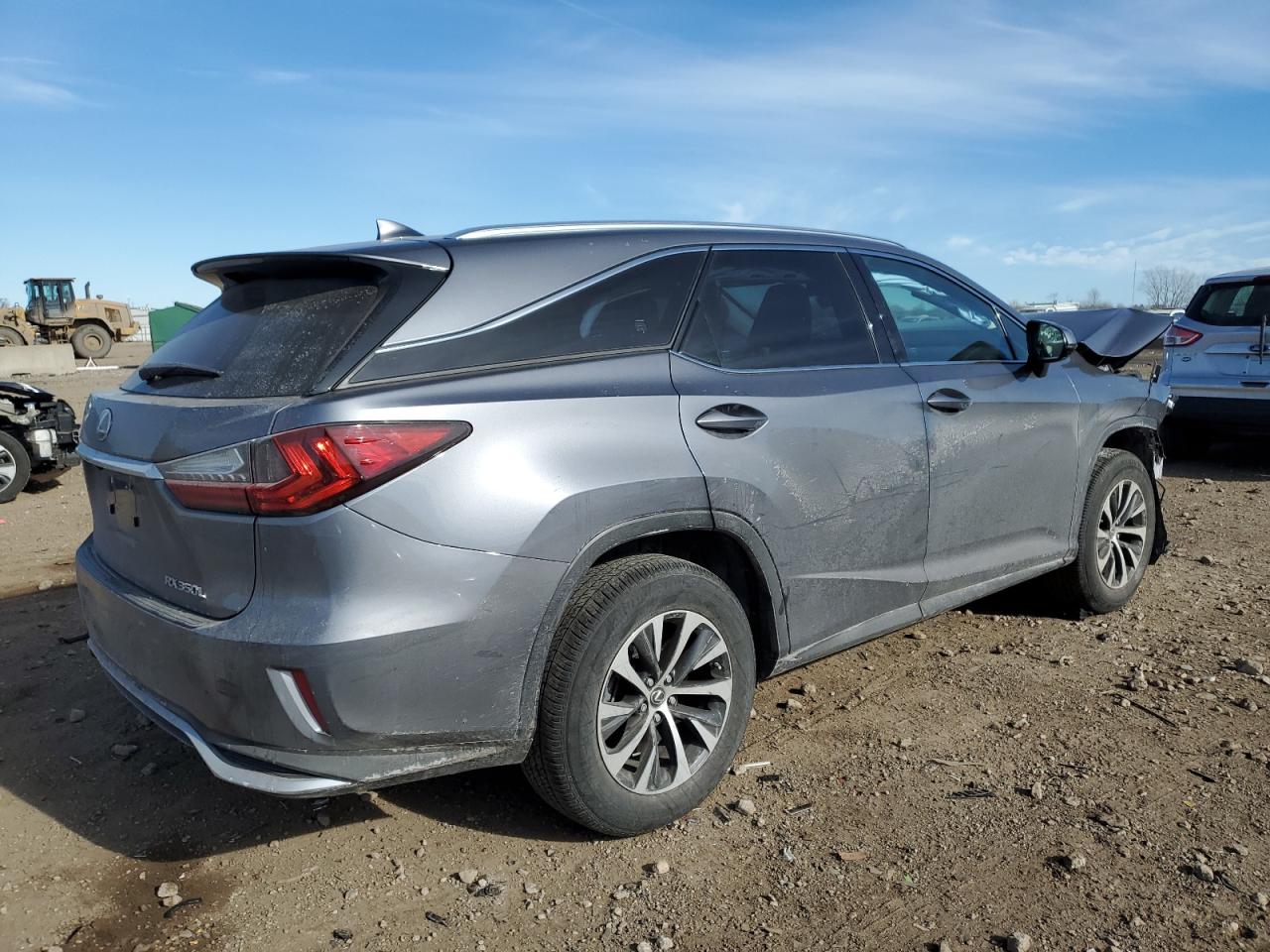 2021 Lexus RX - Image 3