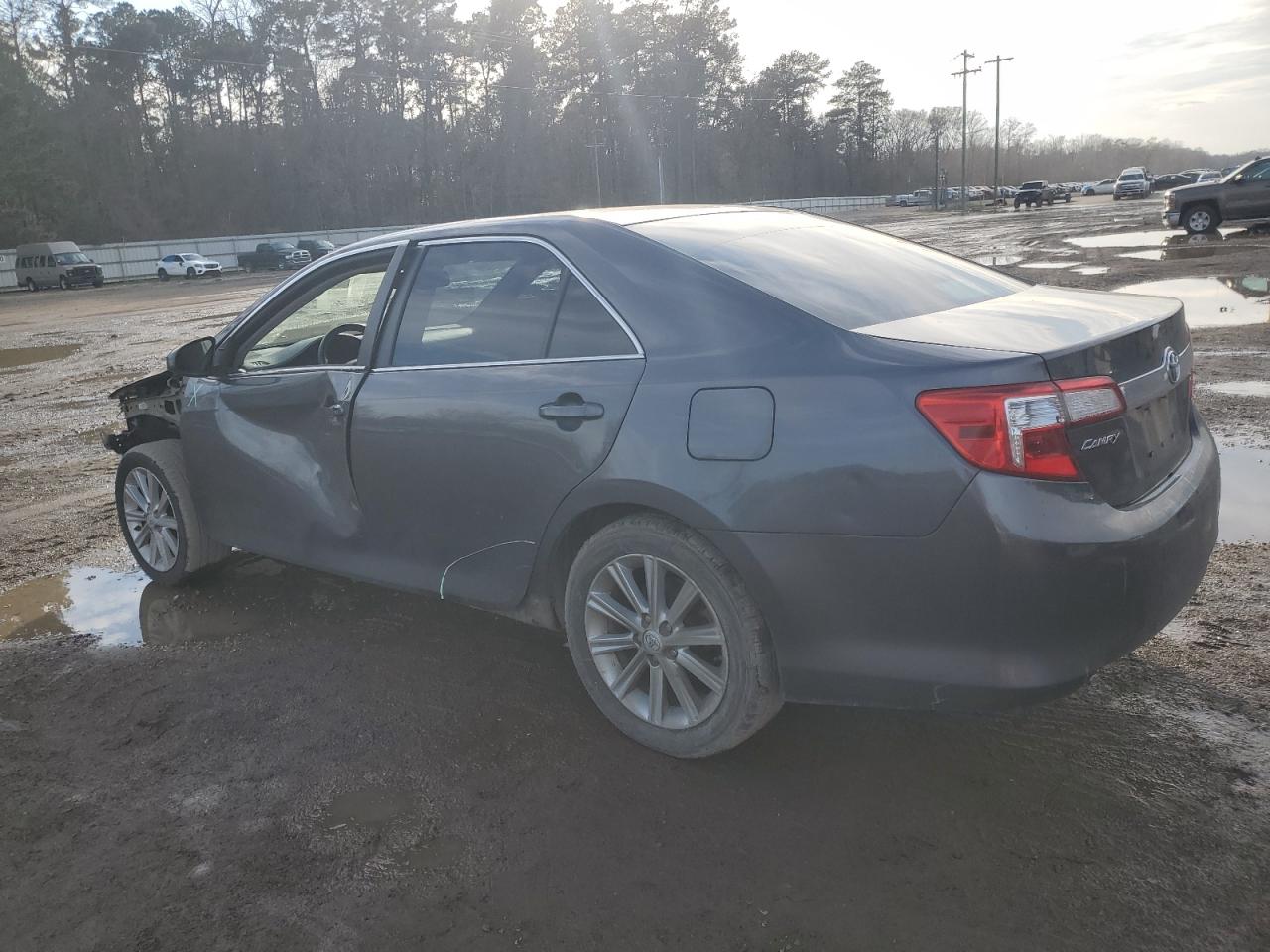 2014 Toyota Camry - Image 2